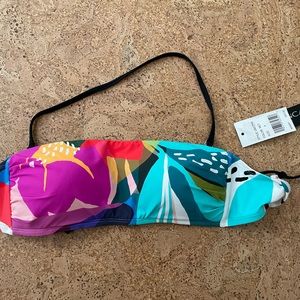 La Blanca eclectic bandeau bikini top, NWT, smoke free home